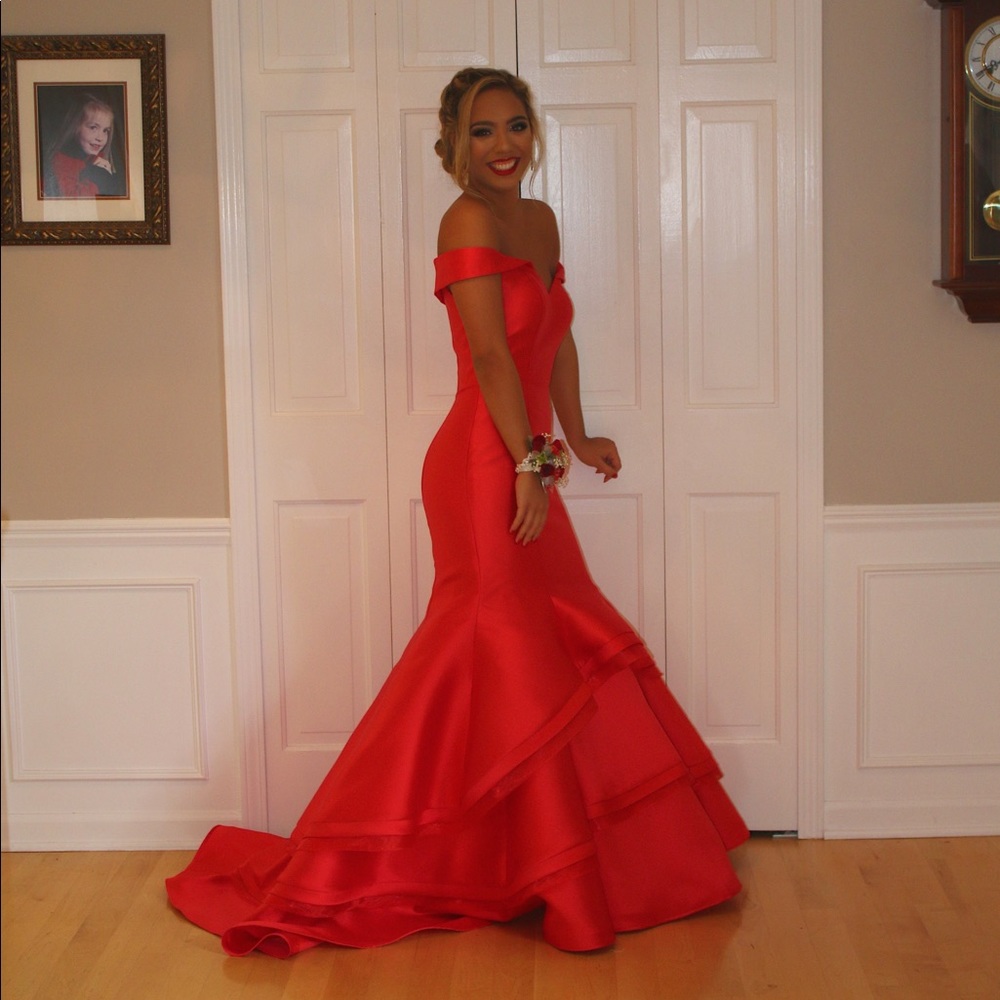 Red Mermaid Off the Shoulder Prom Dress